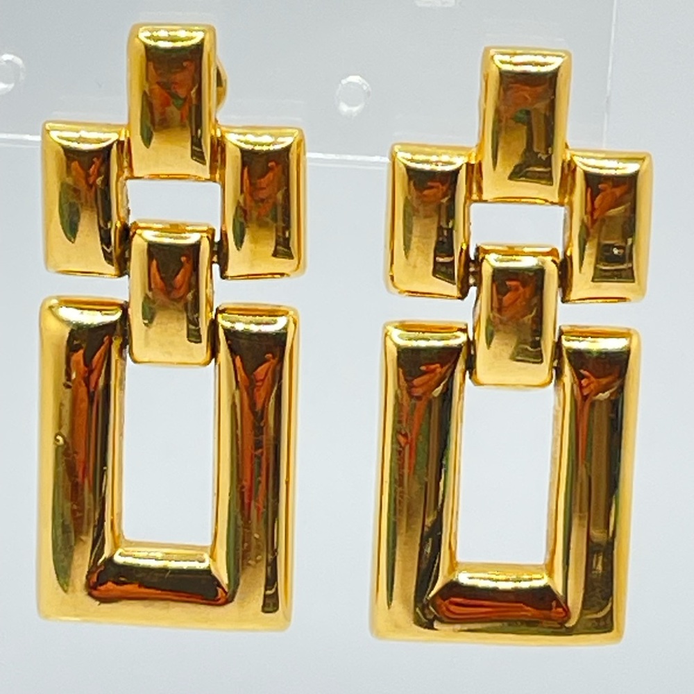 Monet Earrings!